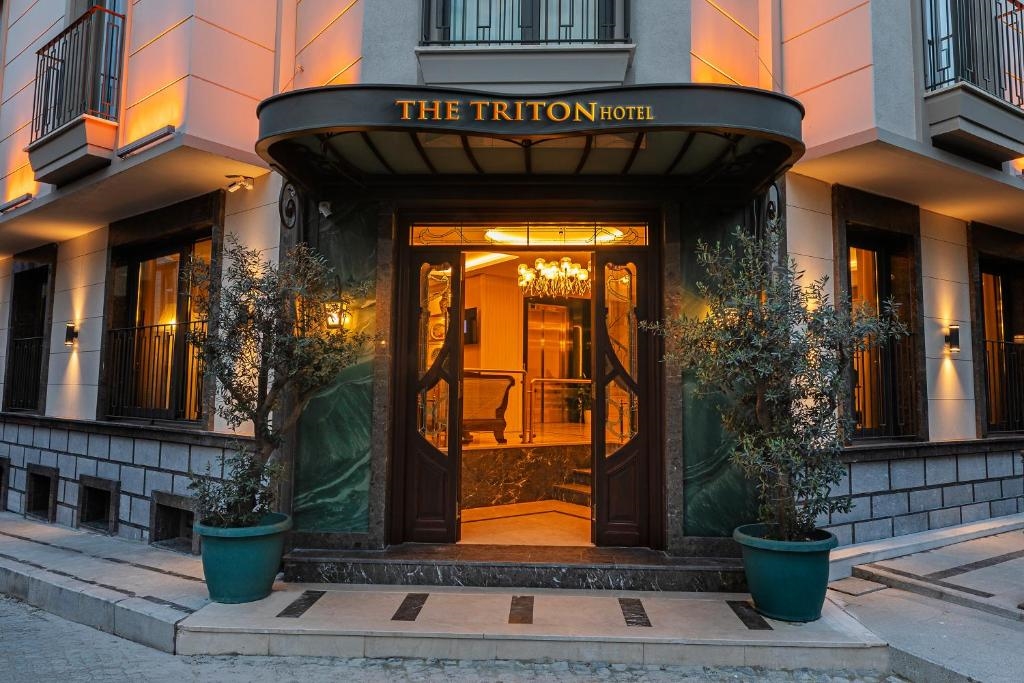 Triton Hotel 3