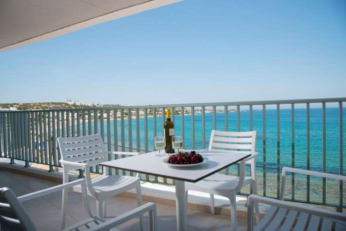 ALIA BEACH HOTEL 5