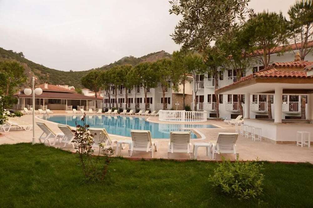 White Otel