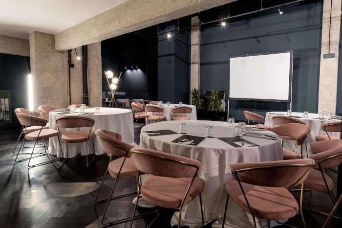 ALUMA SKYLARK ATHENS 3