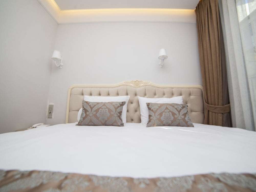 HHK Hotel Downtown 5