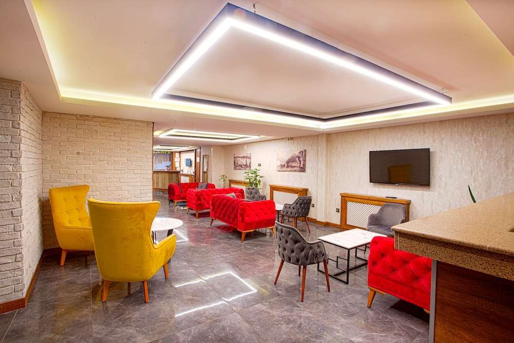 Sim Hotel 2