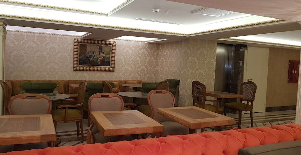 Pokaż wszystkie zdjęcia