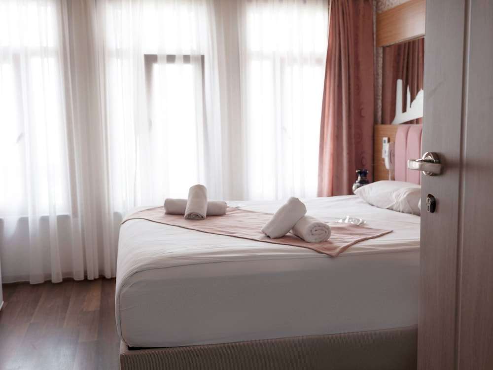 Hotel Megaron 4