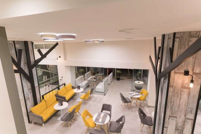 CITY CENTER HOTEL RHO 4