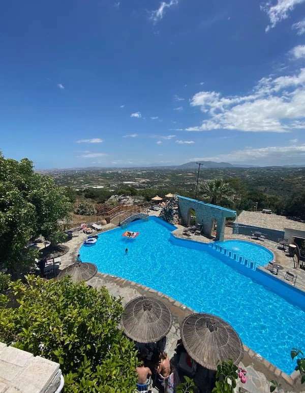 AROLITHOS TRADITIONAL CRETAN VILLAGE 4