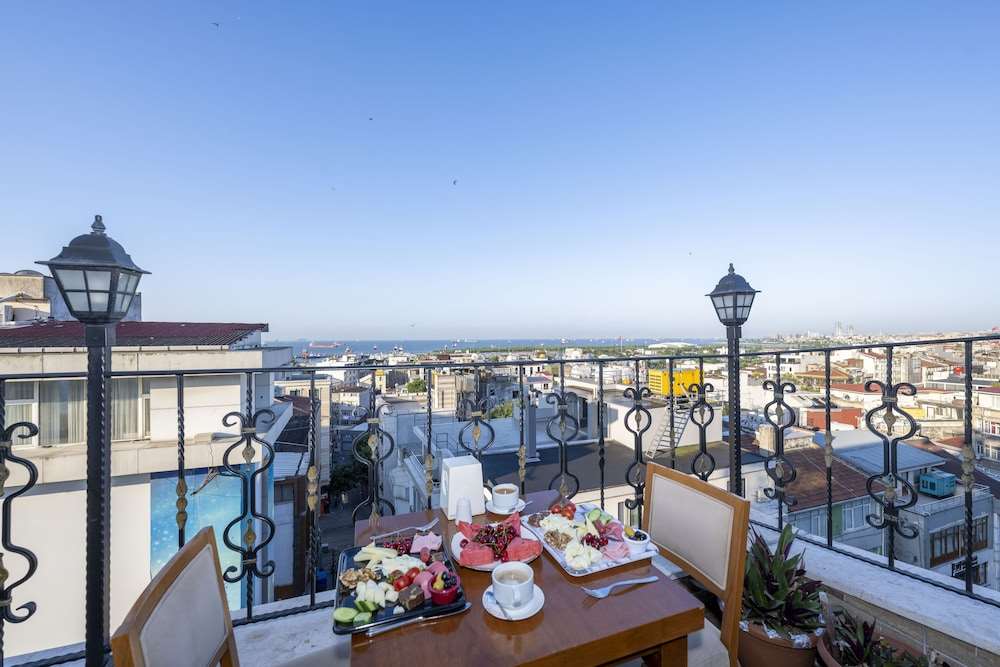 Dalan Hotel