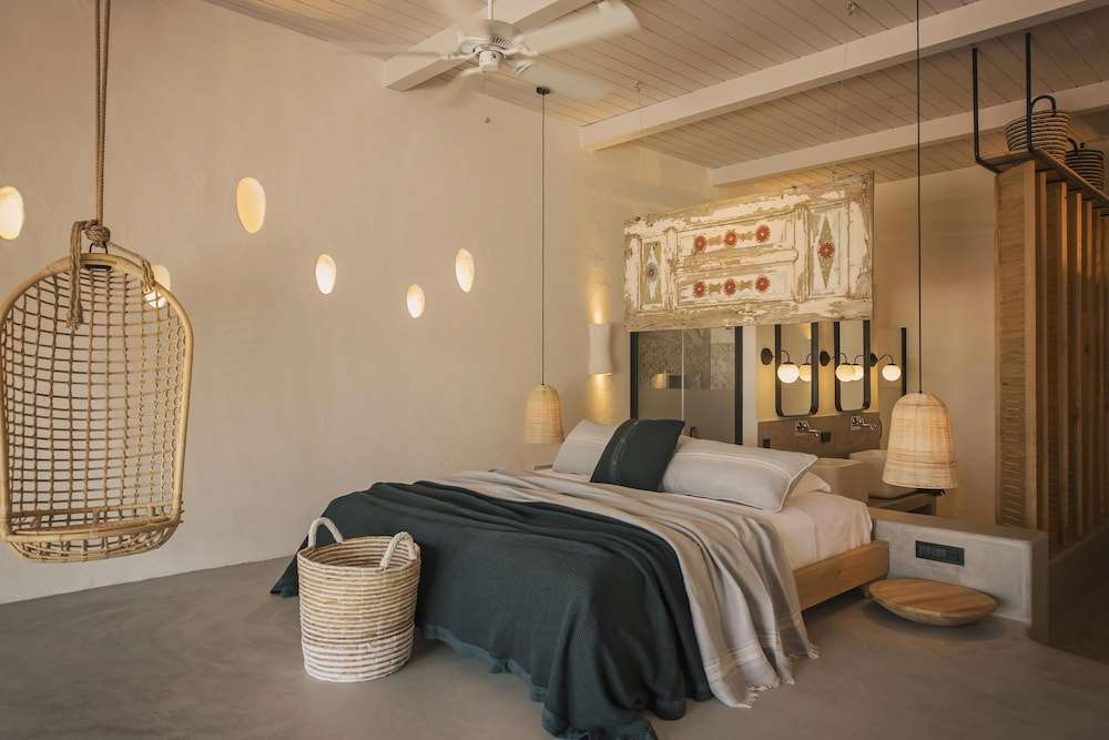 Yacht Boheme Hotel 2