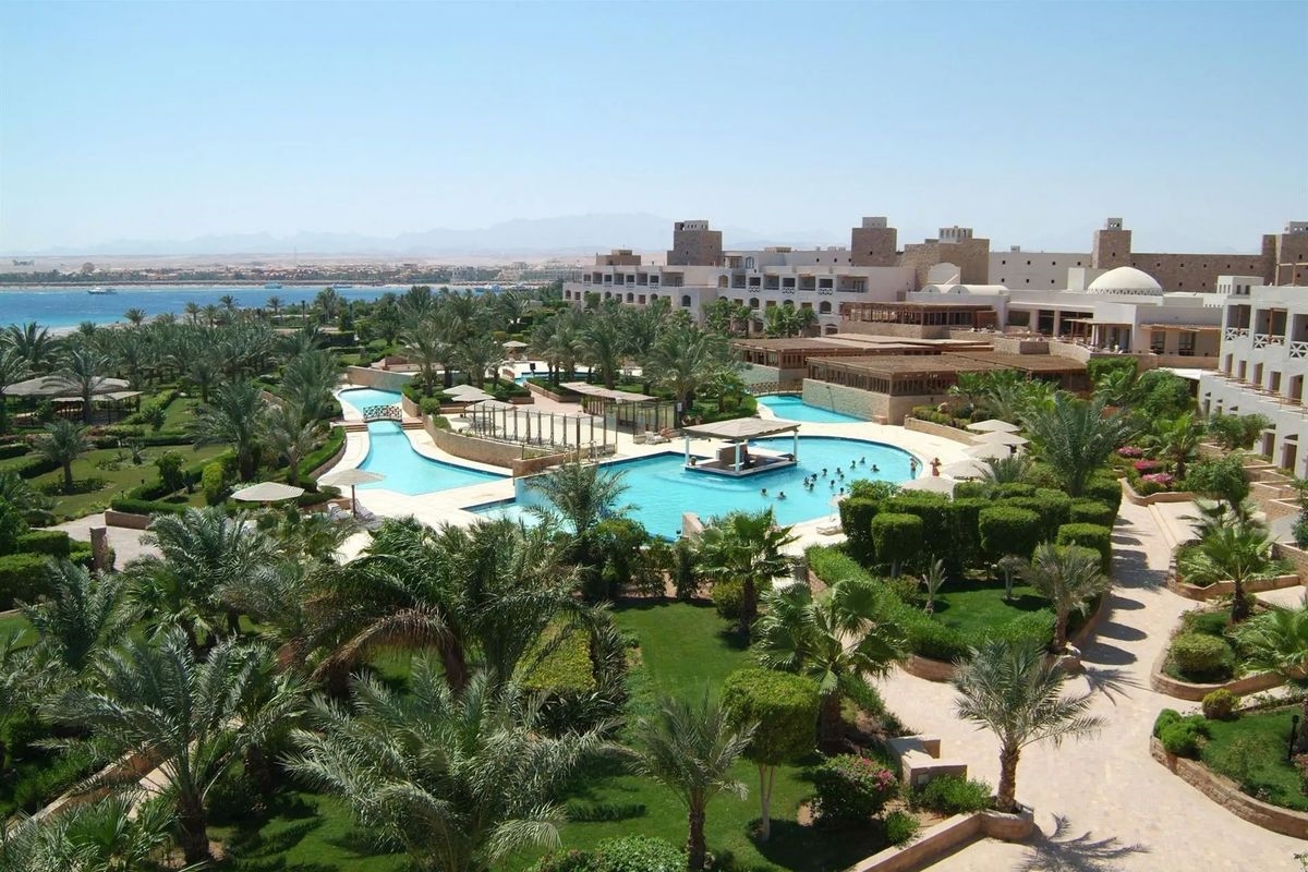 FORT ARABESQUE RESORT SPA & VILLAS