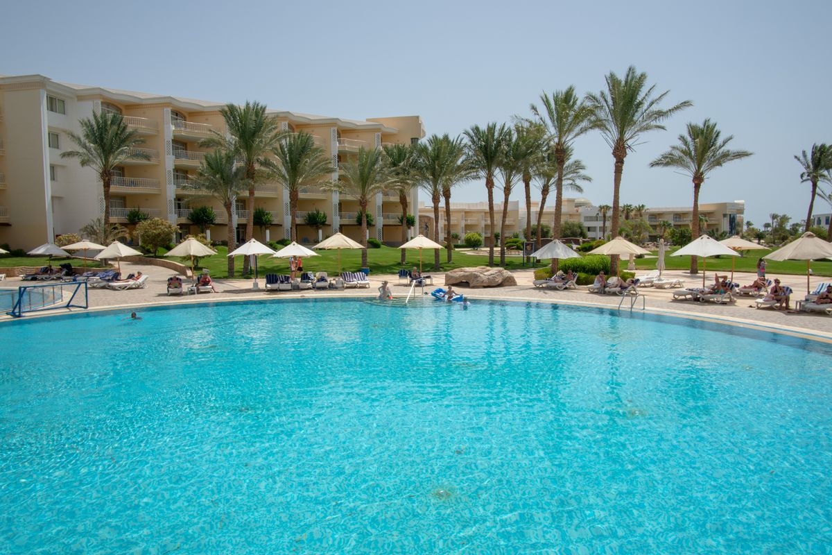 PALM ROYALE RESORT SOMA BAY 2