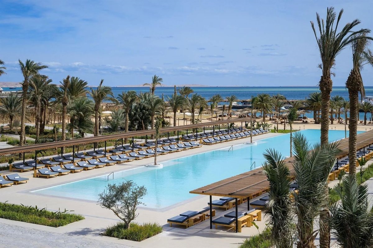 SERRY BEACH RESORT 3