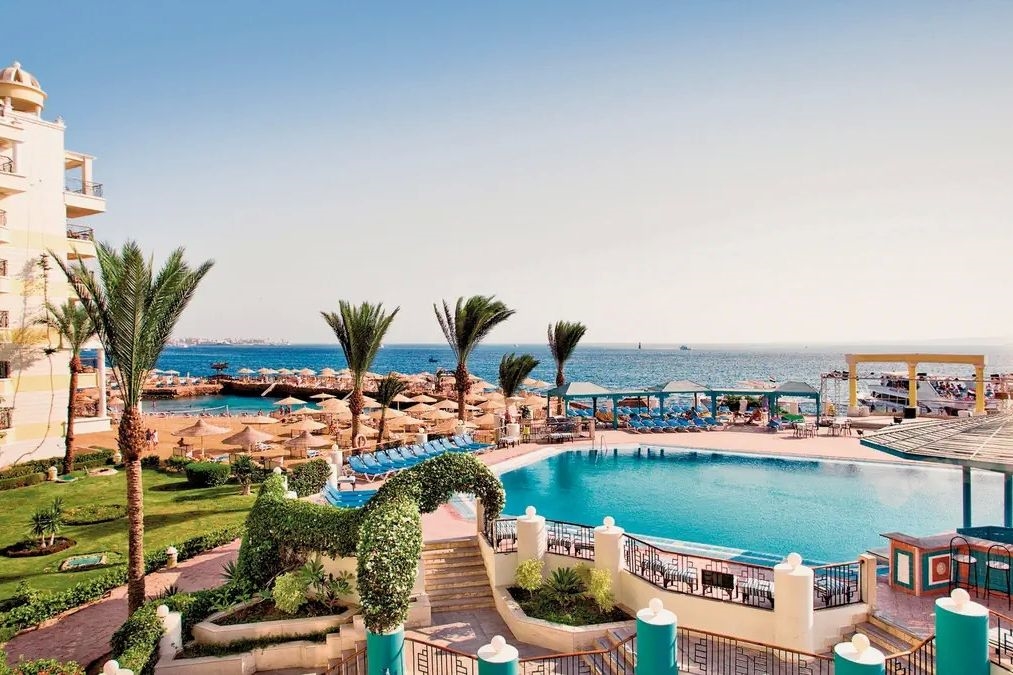 SUNRISE HOLIDAYS RESORT (ADULTS ONLY +16)