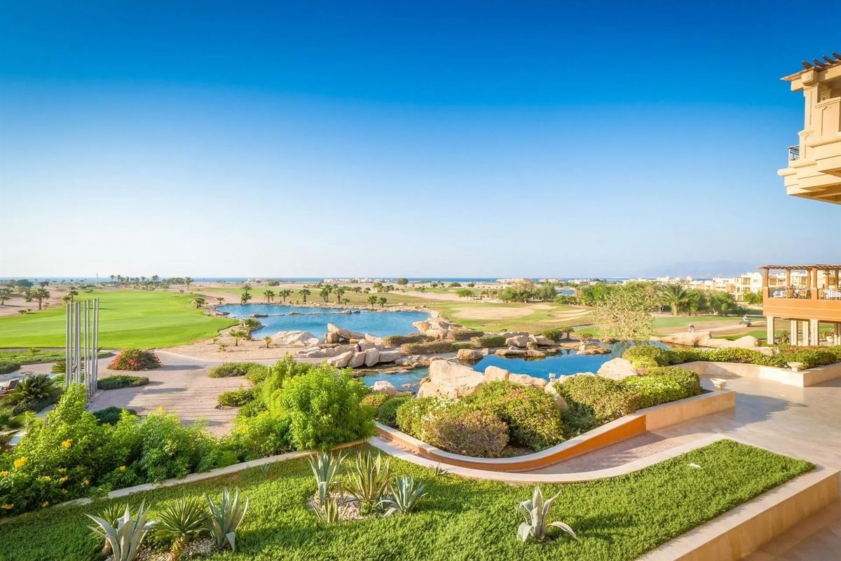 THE CASCADES GOLF RESORT & SPA 3