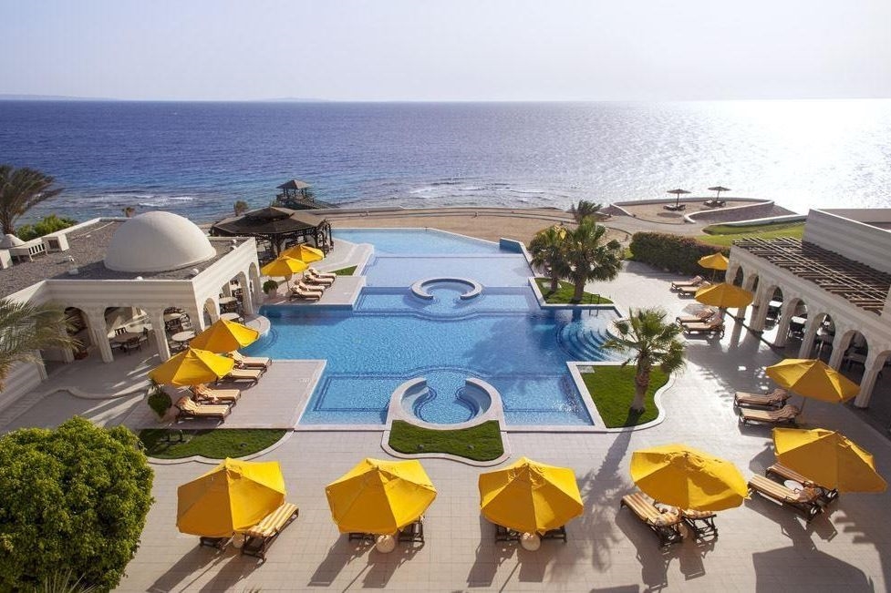 THE OBEROI BEACH RESORT 2