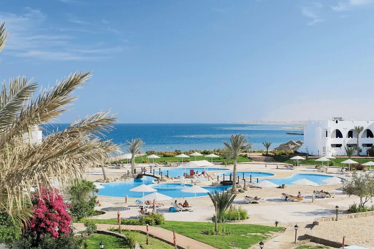 THREE CORNERS EQUINOX BEACH RESORT