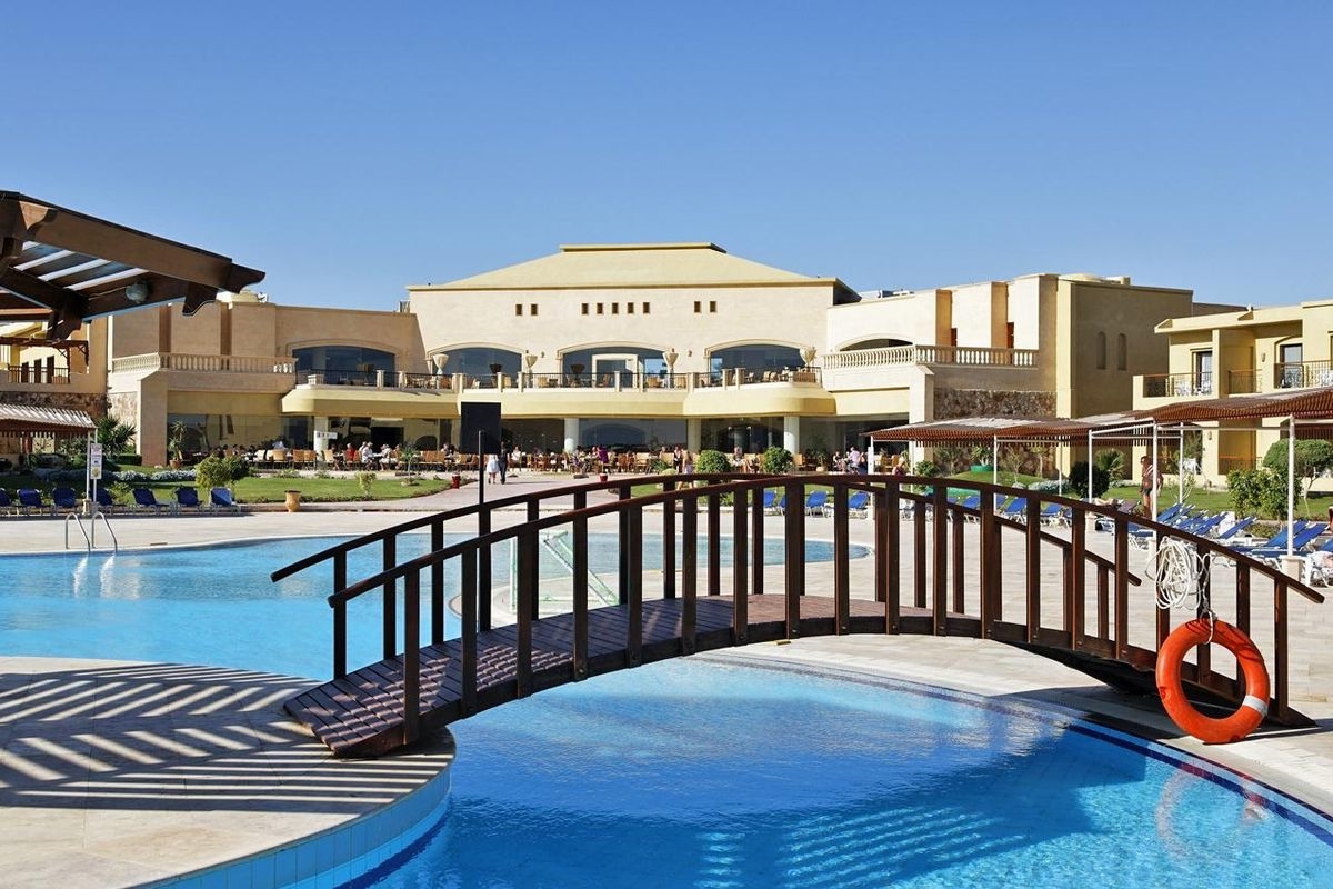 THREE CORNERS FAYROUZ PLAZA 3