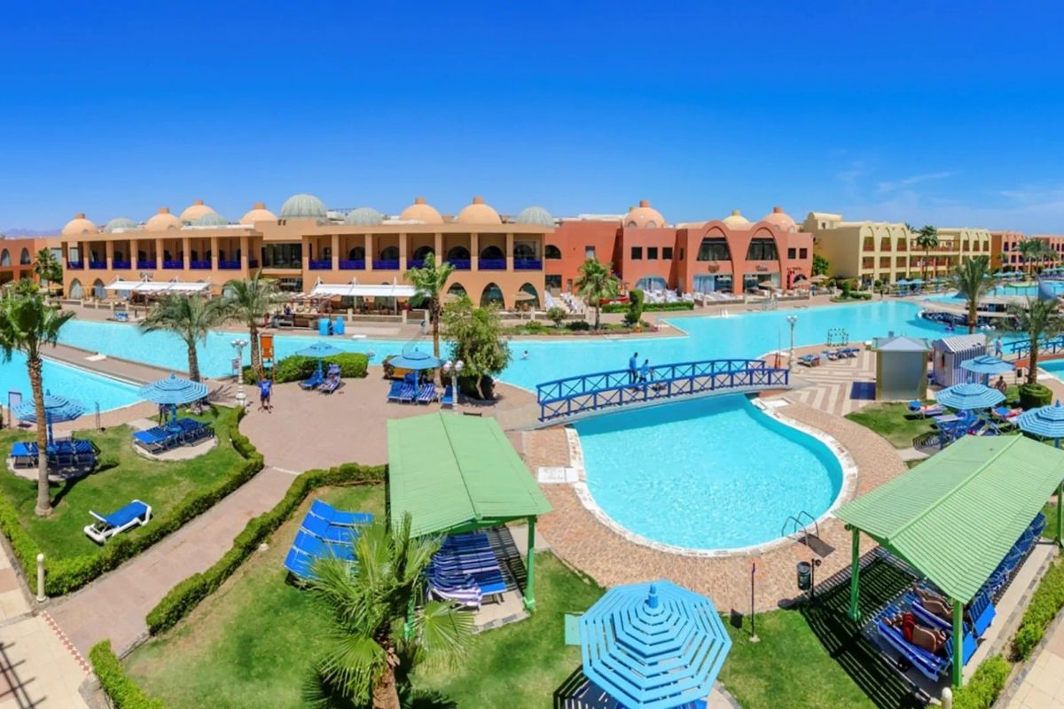 TITANIC BEACH RESORT & AQUAPARK 4