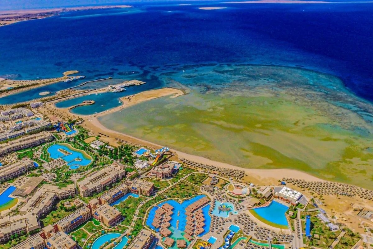 TITANIC PALACE RESORT & AQUAPARK 4