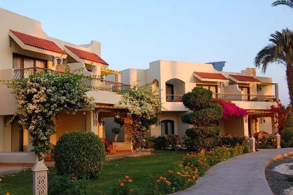 Lotus Bay Beach Resort 3