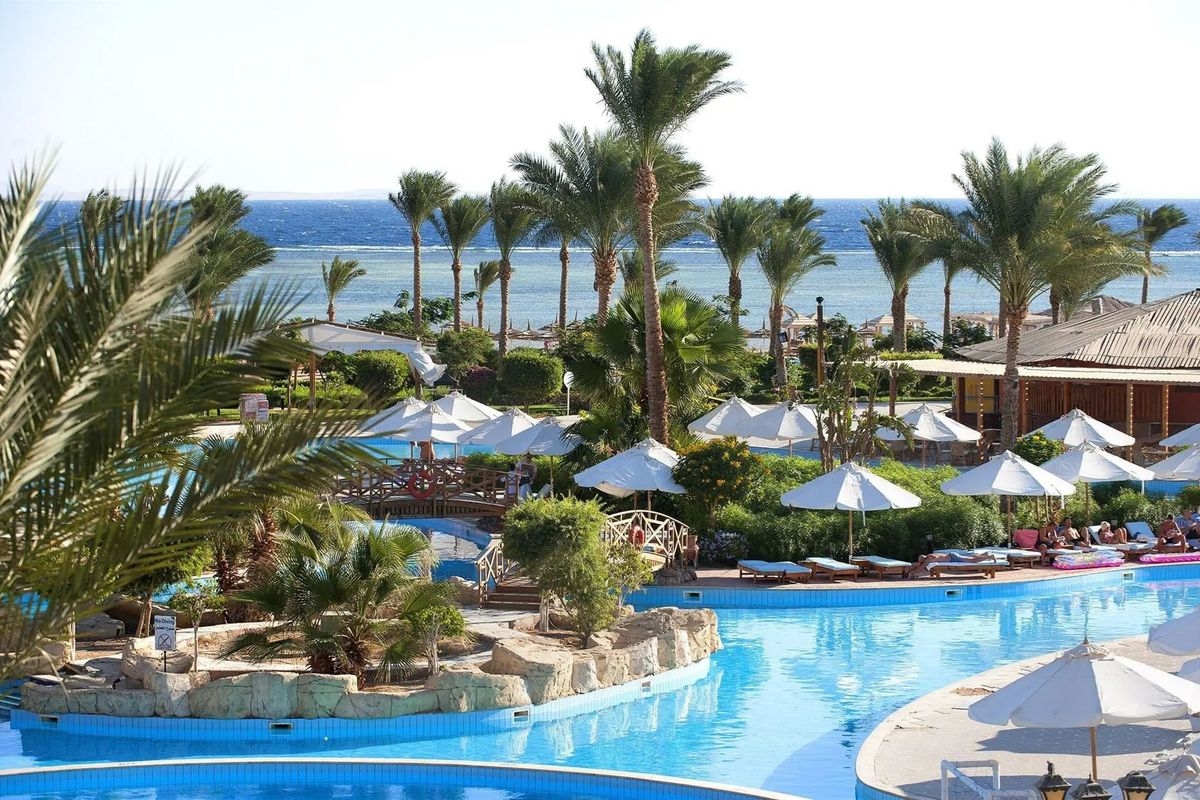 Amwaj Oyoun Resort & Casino 4