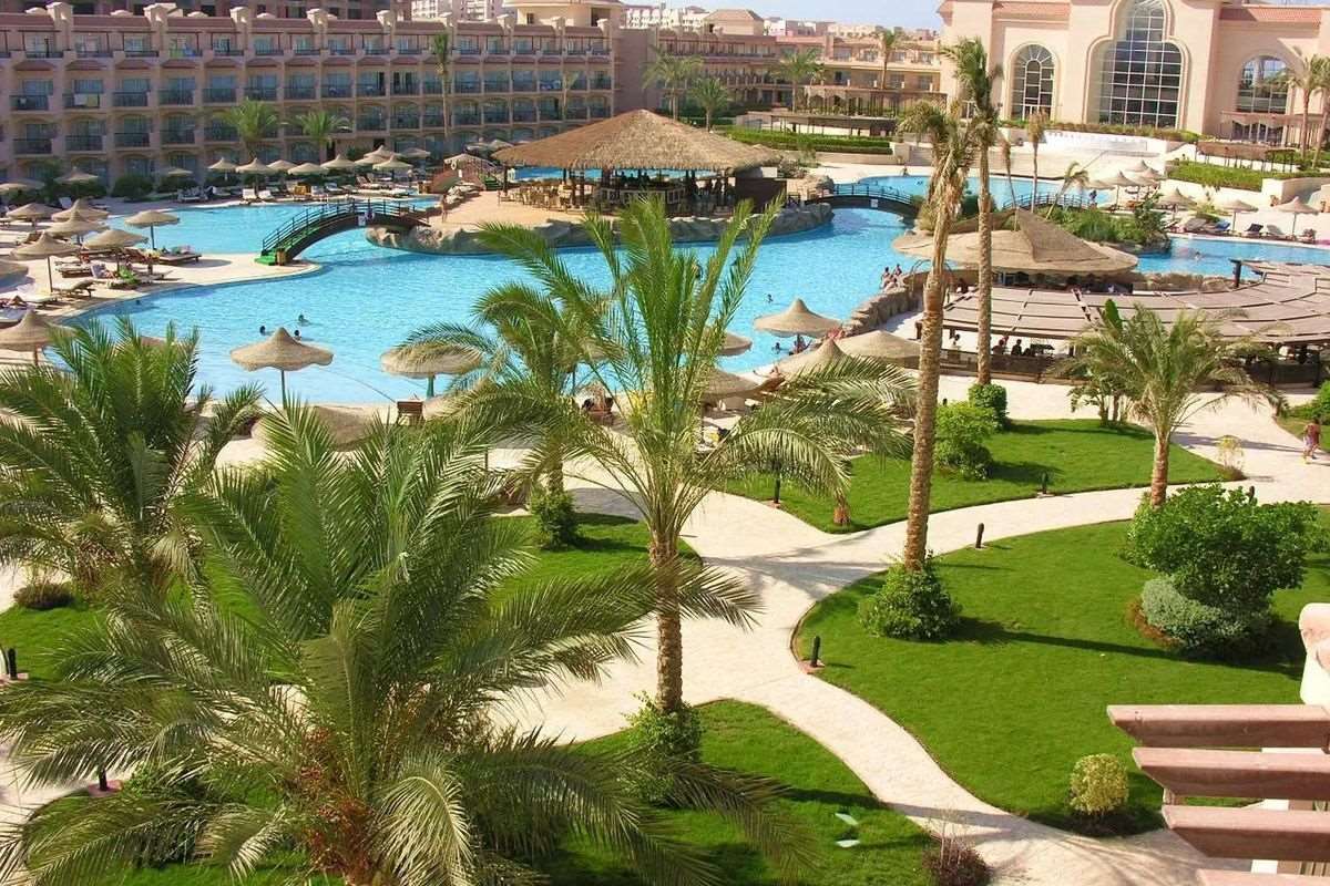 Pyramisa Beach Resort Sahl Hasheesh 3