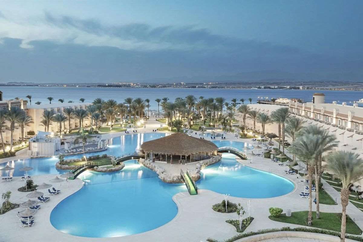 Pyramisa Beach Resort Sahl Hasheesh 5