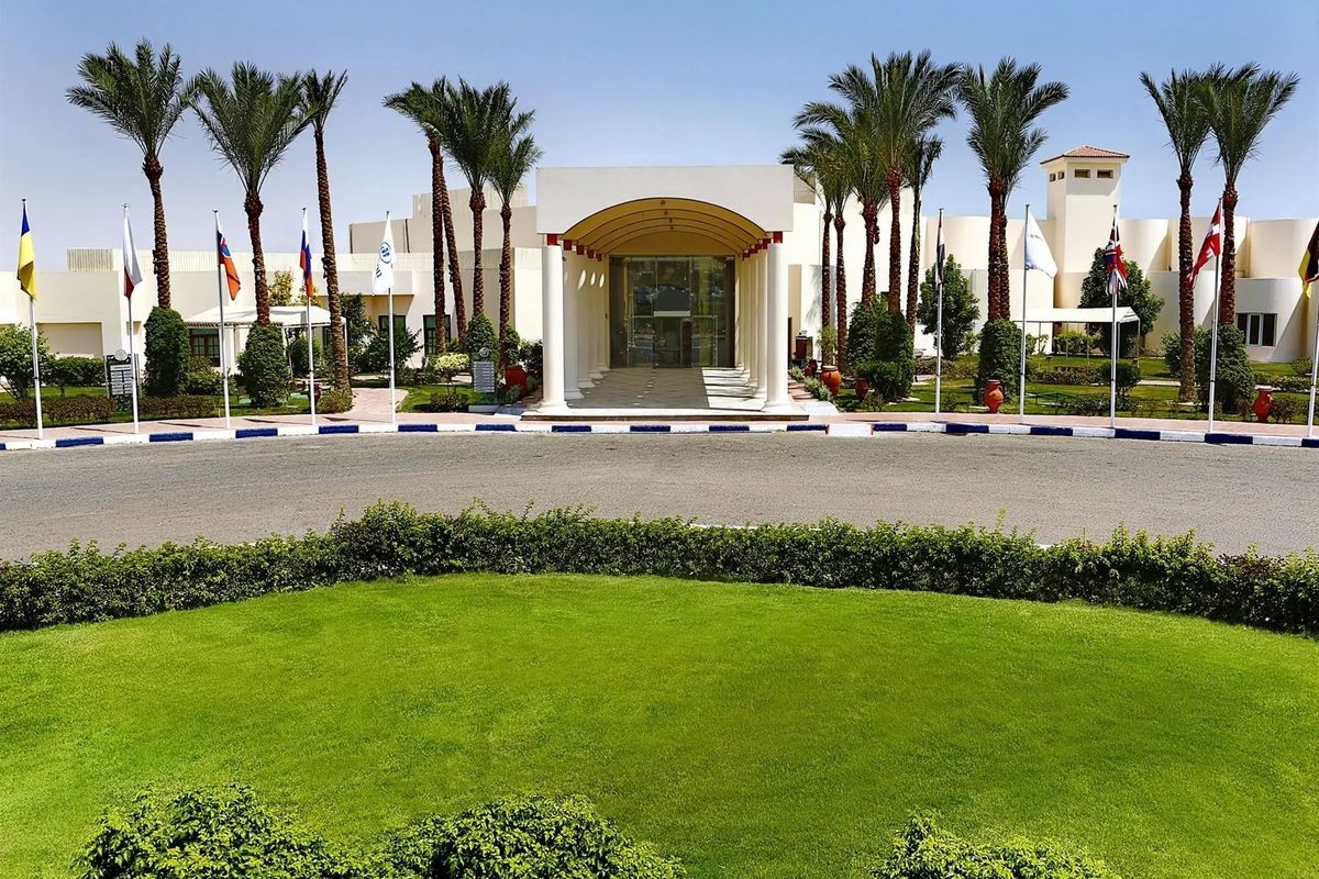 Long Beach Resort 4