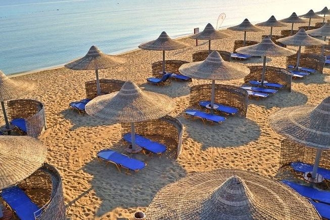 Malikia Resort Abu Dabbab 4