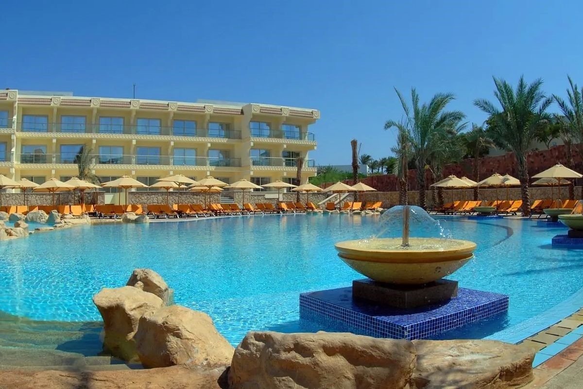 Xperience Sea Breeze Resort