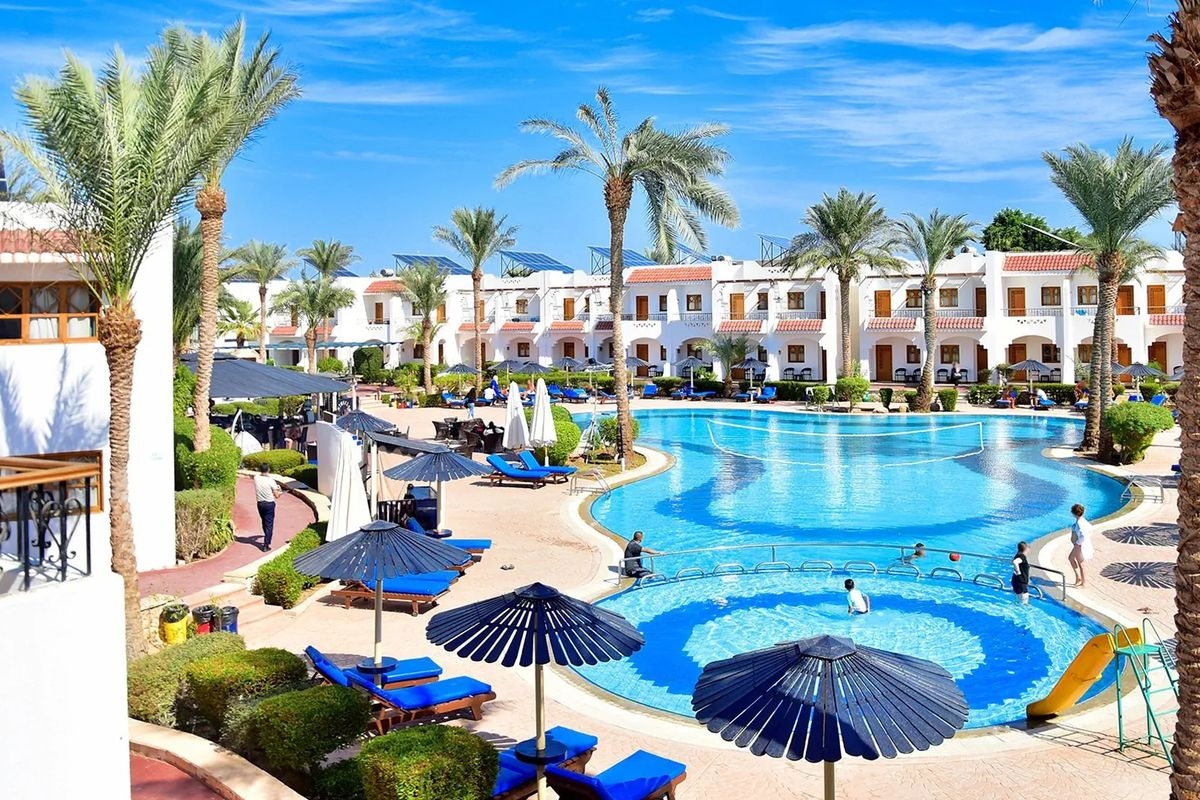 Dive Inn Resort