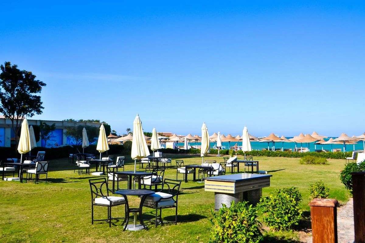 Magic Beach Resort 2