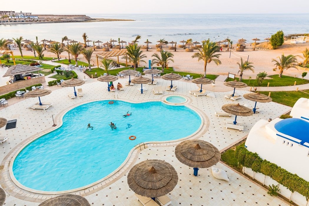 Coral Sun Beach Safaga