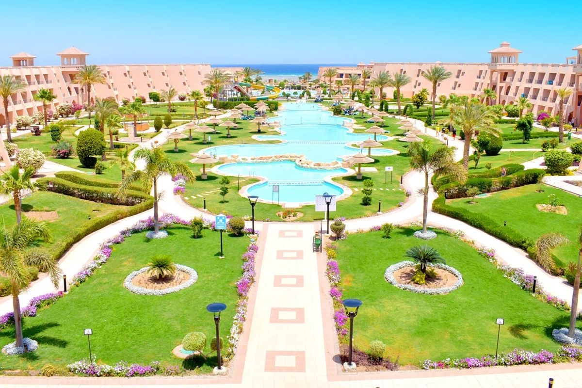 Jasmine Palace Resort