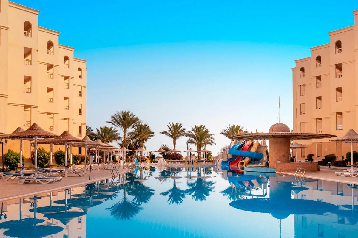 AMC Royal Hotel & Spa 2