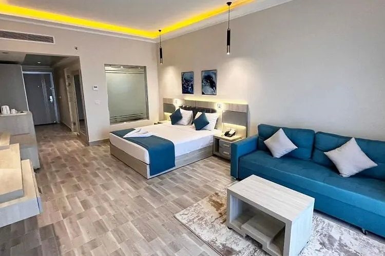 Sirena Beach Resort Spa 4