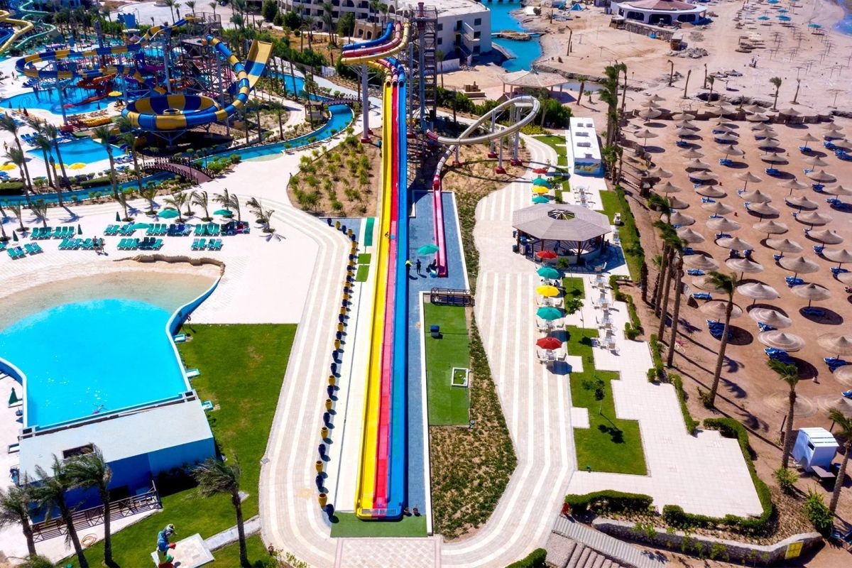 Blend Club Aqua Resort 3