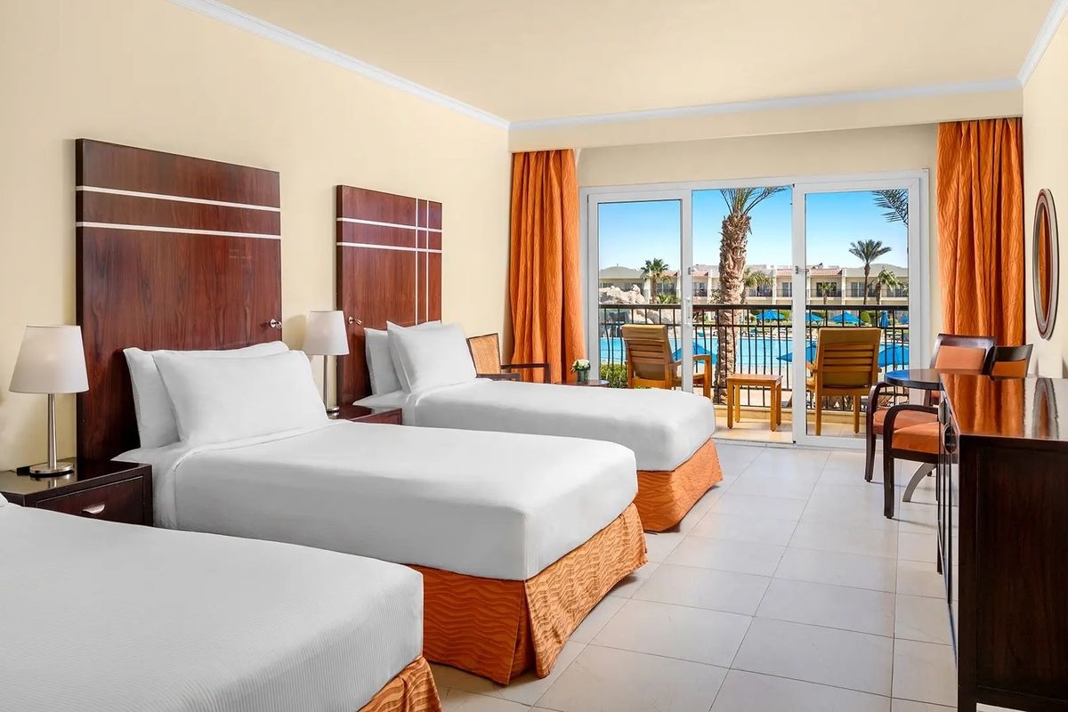 DoubleTree by Hilton Sharm El Sheikh Sharks Bay 5