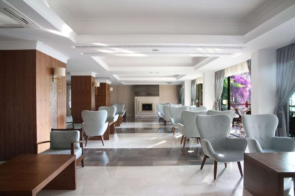 Club & Hotel Letoonia 3