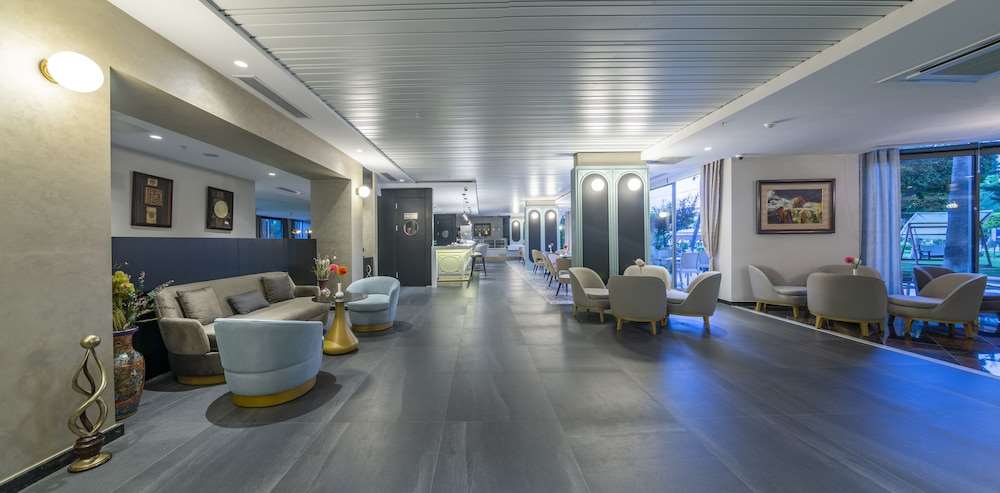 Pokaż wszystkie zdjęcia