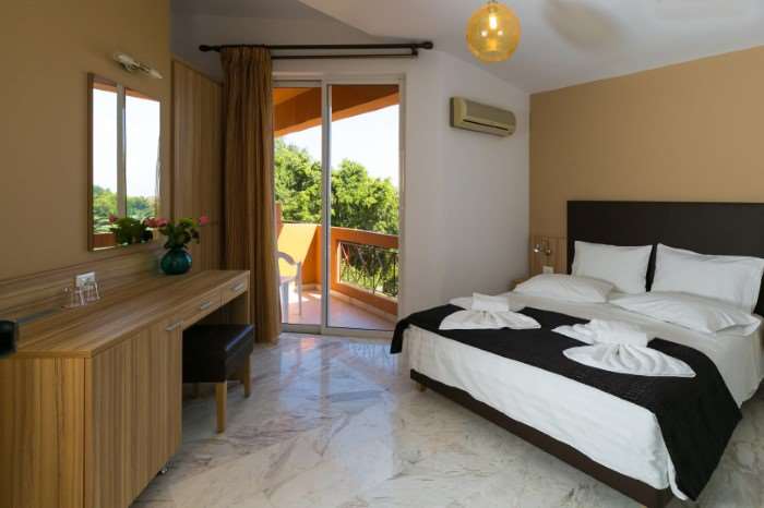 MARINA HOTEL 3