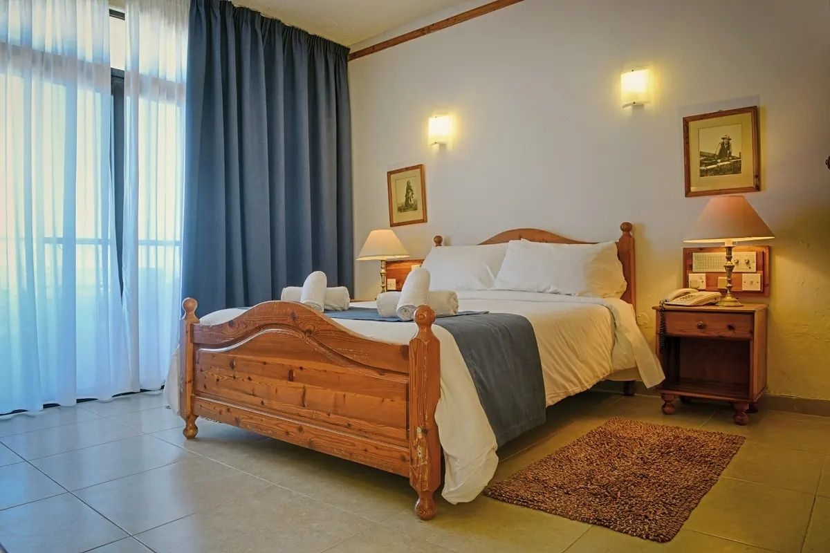Cornucopia Hotel 4