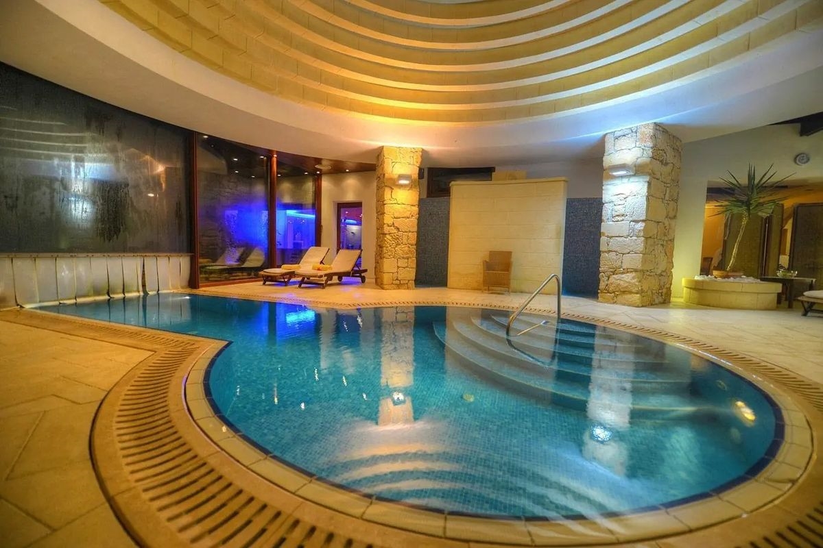 Ta Cenc Hotel 5