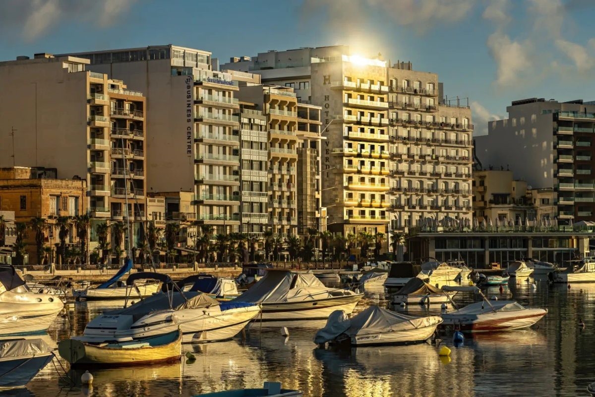 Verdi Gzira Promenade 2