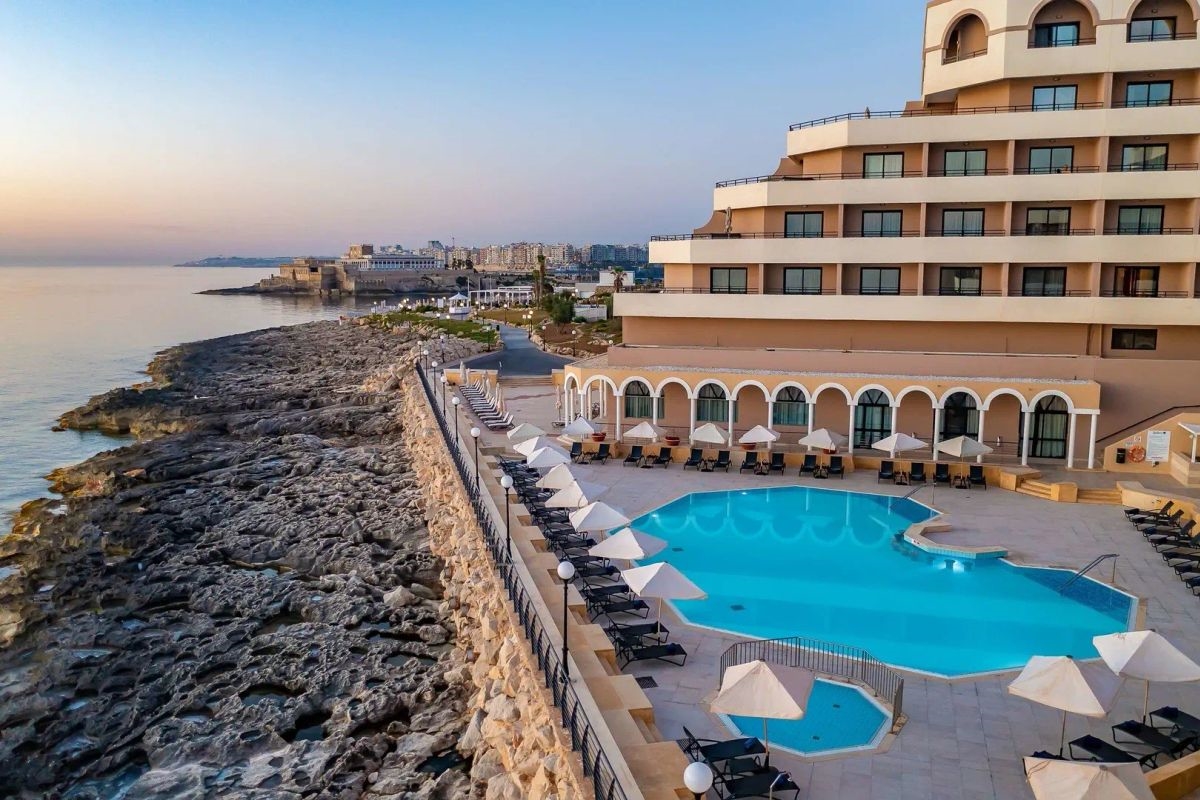 Radisson Blu Resort St. Julians 2