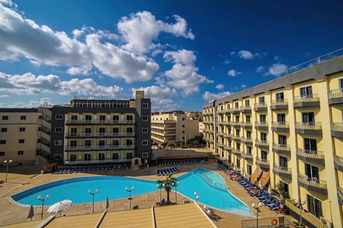 Topaz Hotel 3