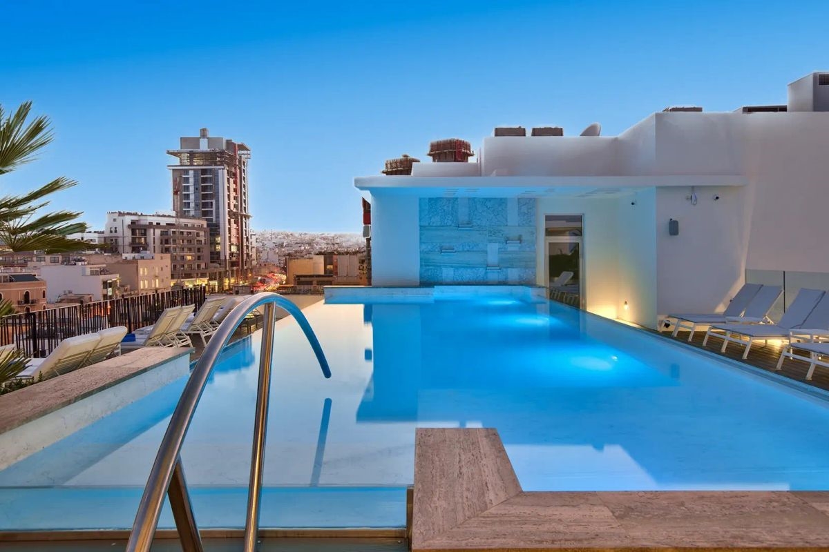 Valentina Hotel