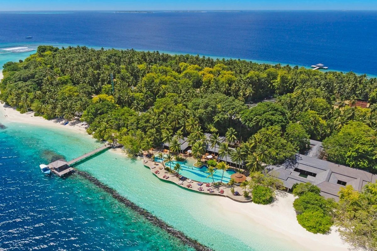 ROYAL ISLAND 3