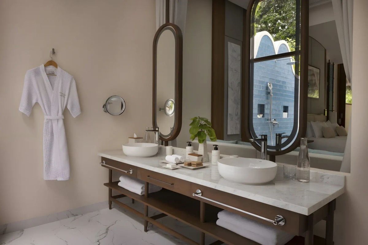 CONRAD MALDIVES RANGALI ISLAND 5