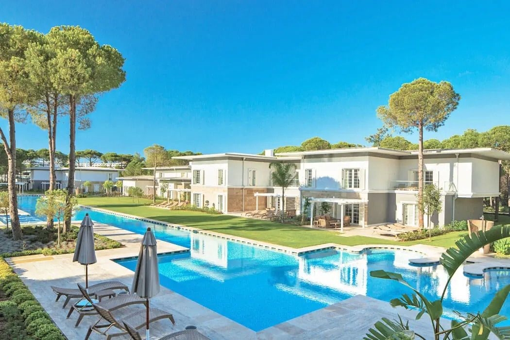 Azure Villas By Cornelia