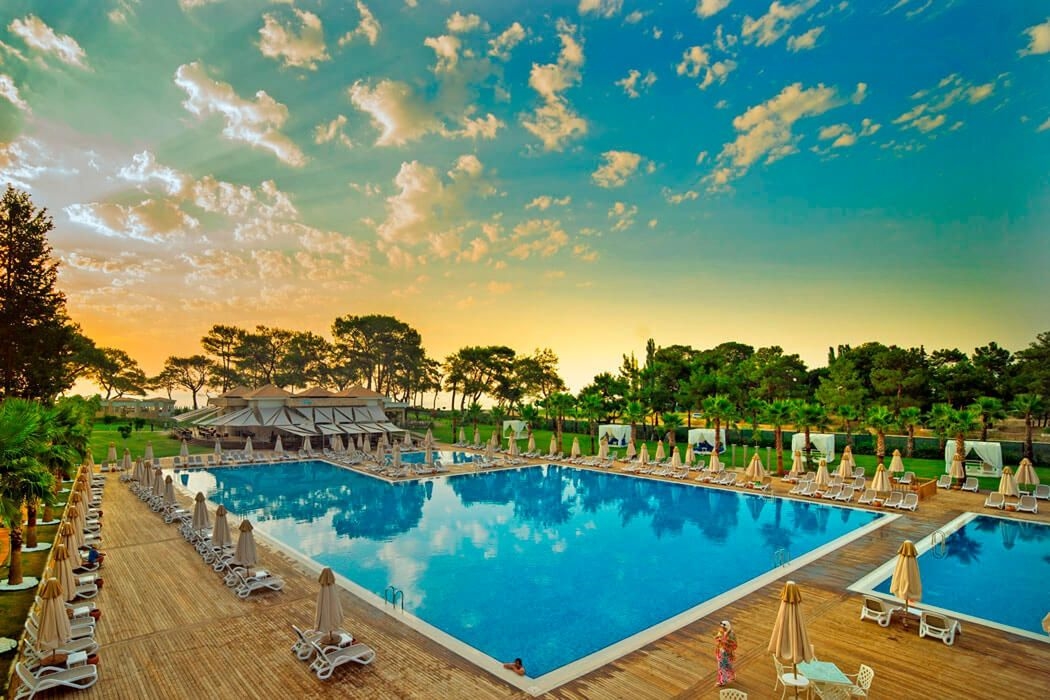 Juju Premier Palace